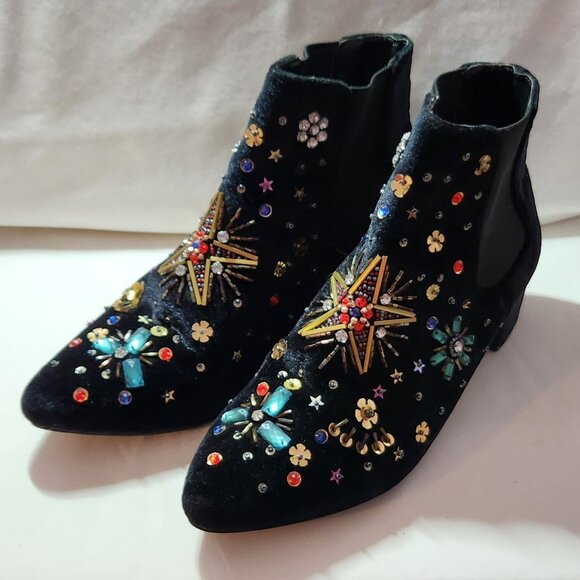 Betsey Johnson boots sz 6 M Jax sequin beading VGUC - Picture 2 of 6
